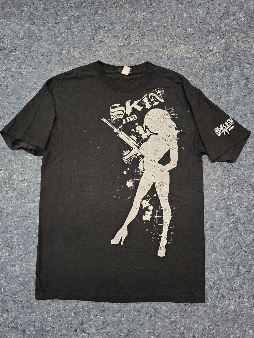 Vintage Skin Industries Black And White Graphic Tee Shirt Mens Large